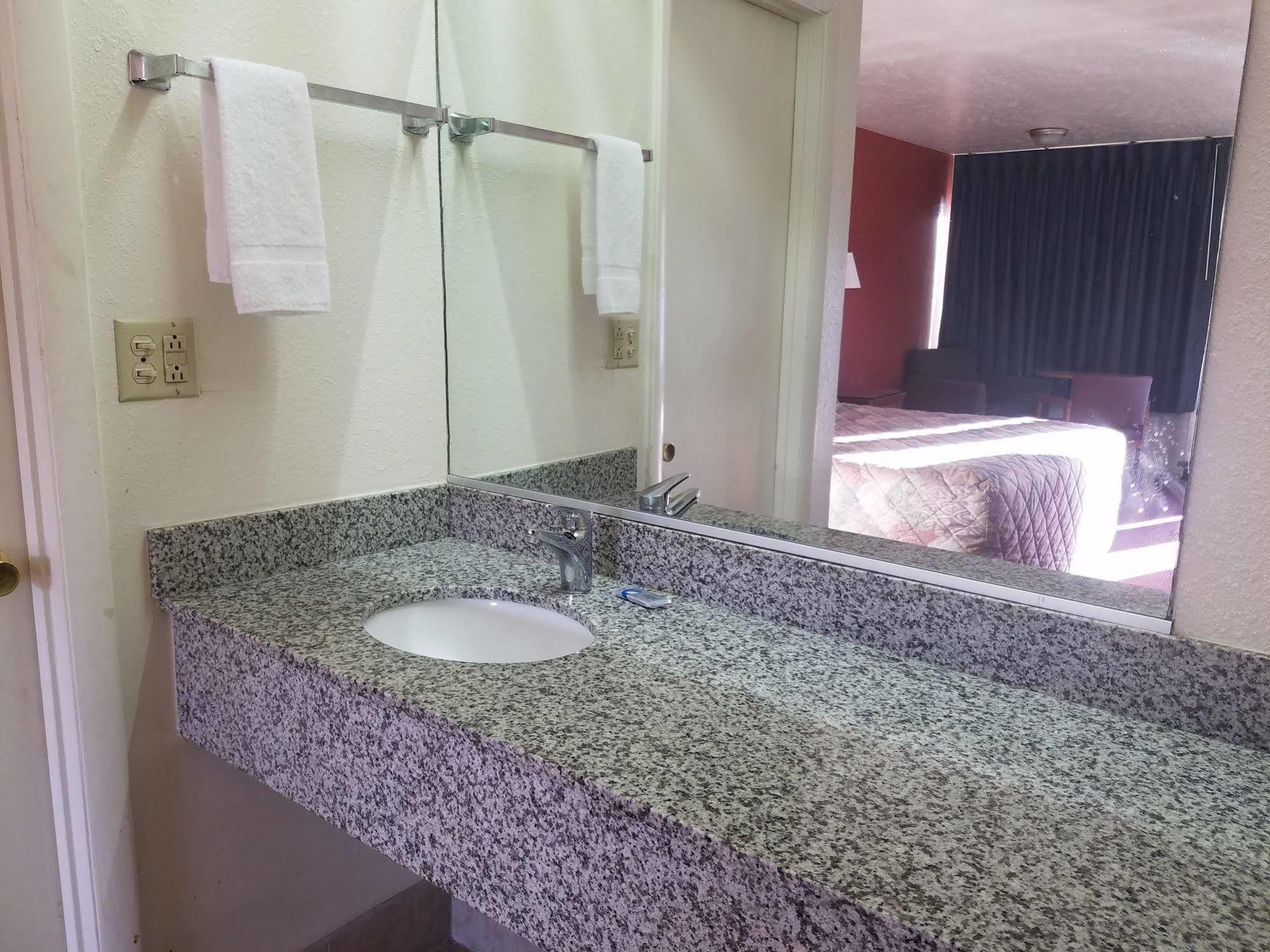 Masters Inn I-26 Cayce Dış mekan fotoğraf